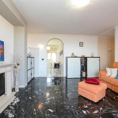 Ciao Family Desenzanoloft Official Partner Homes & By Marriott Bonvoy Appartement